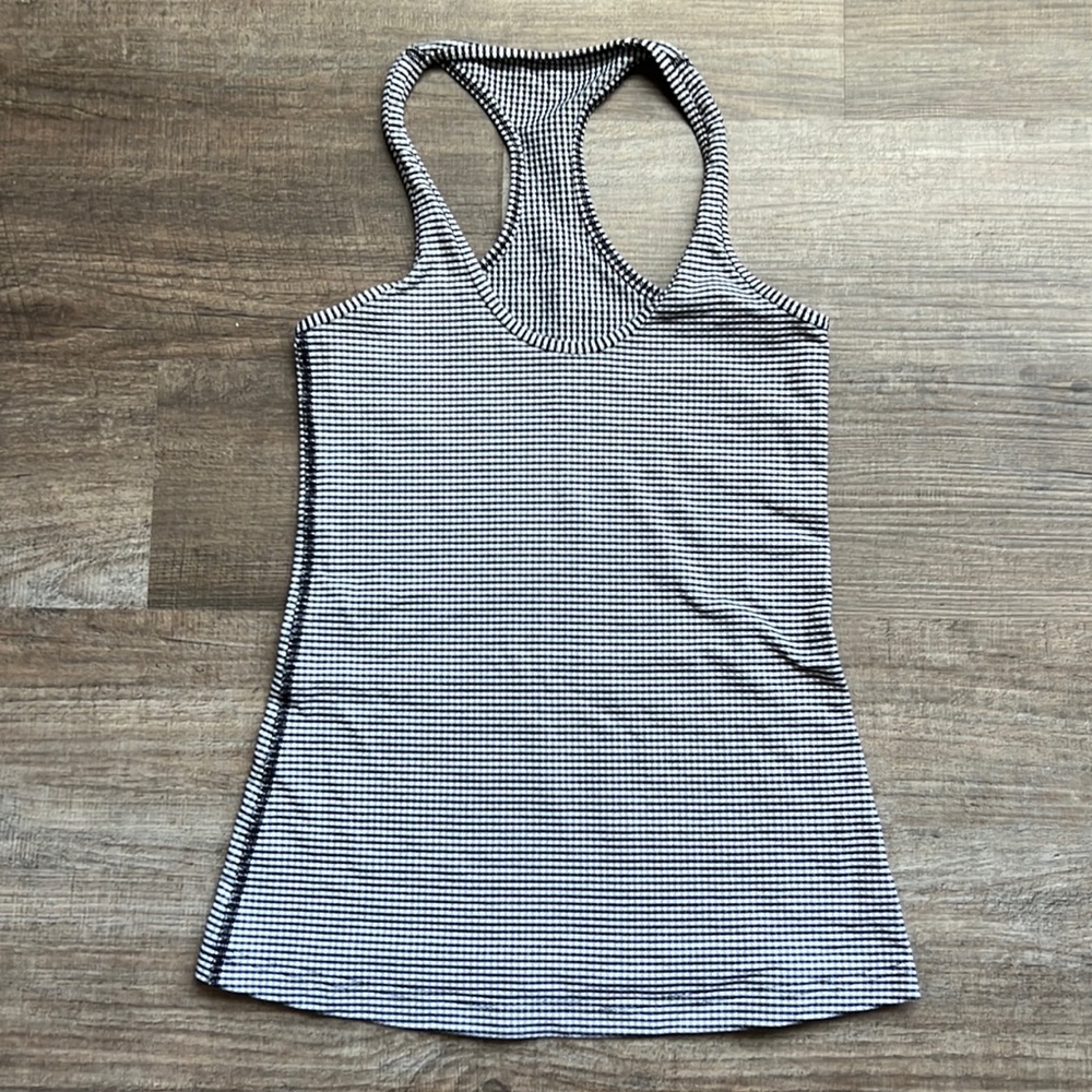 Lululemon Cool Racerback Tank | Size 4